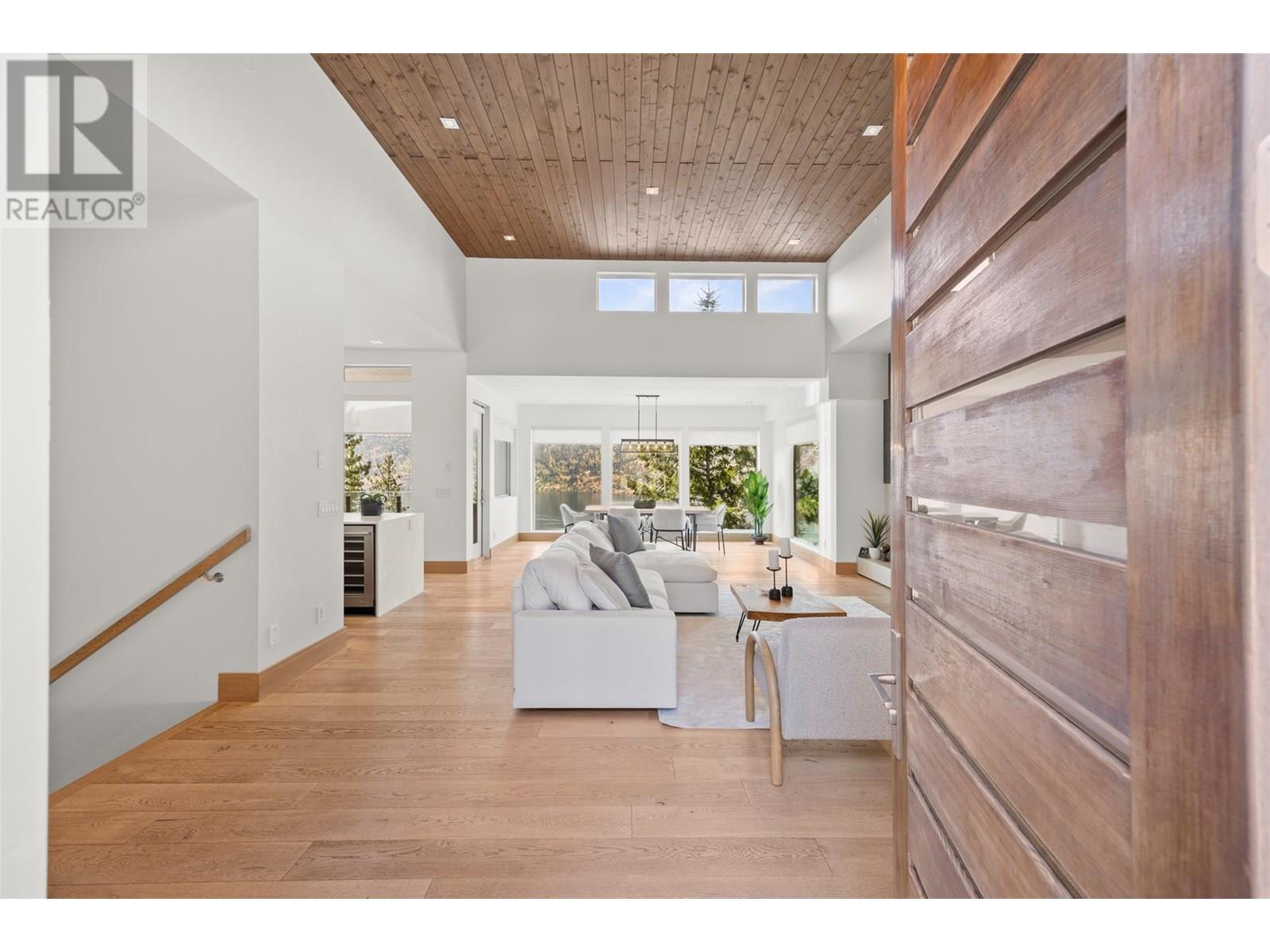 3322 Shayler Road