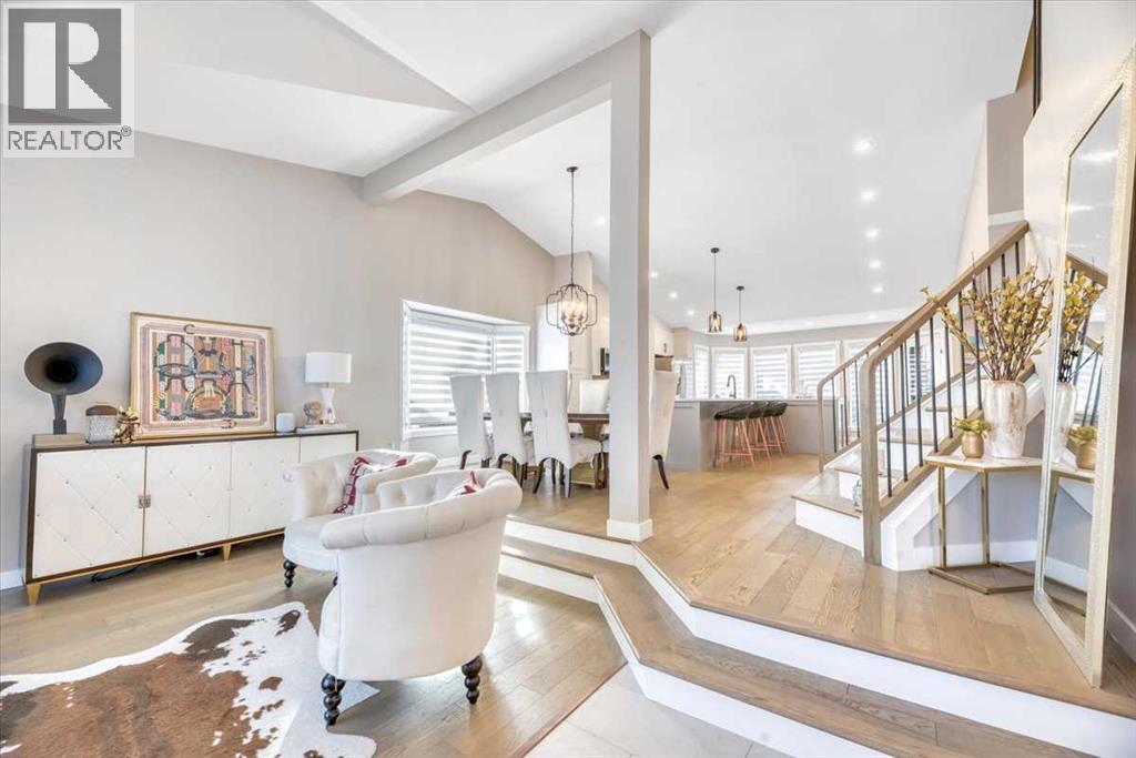 145 SIGNAL HILL Circle SW