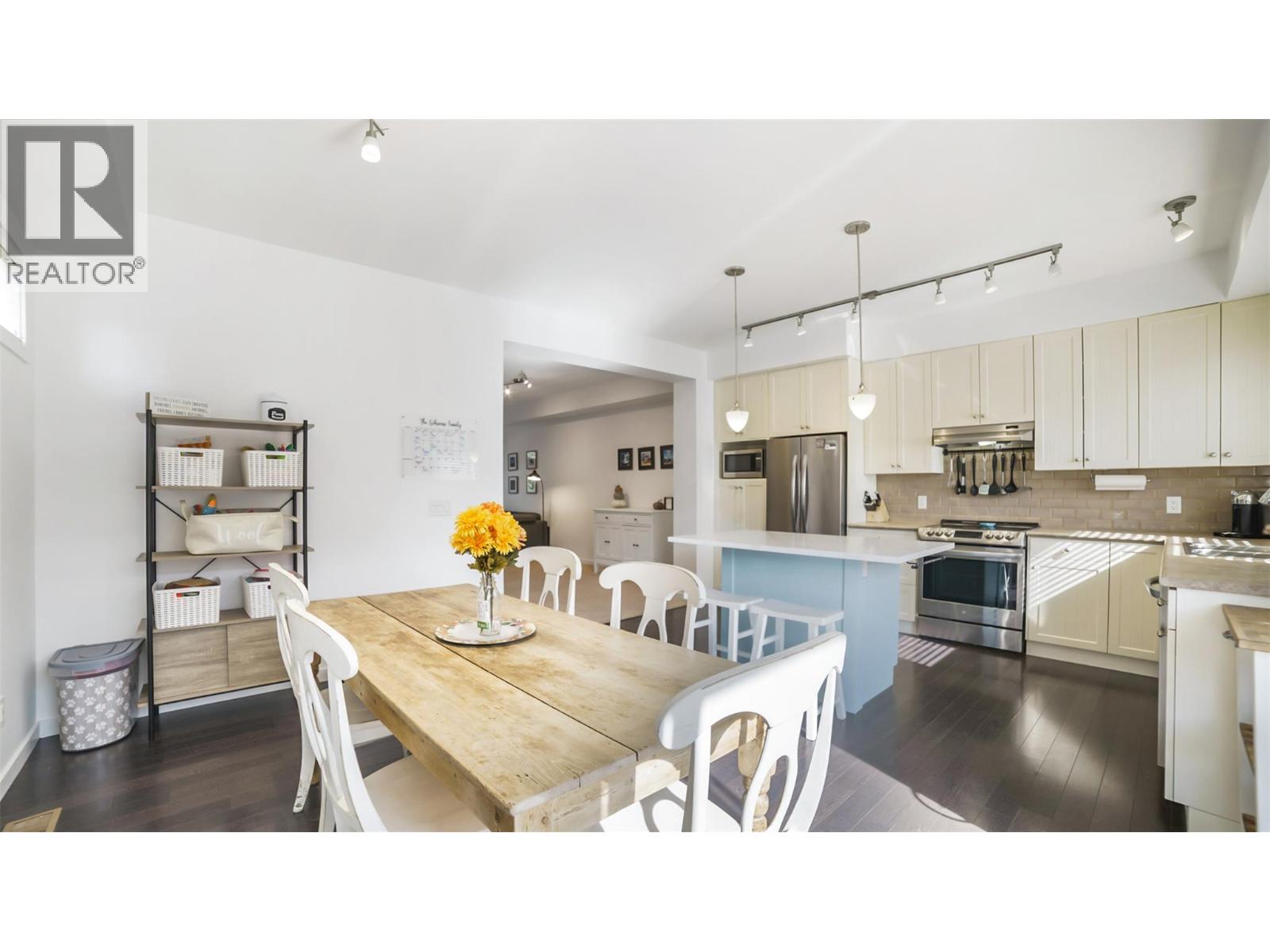 5485 South Perimeter Way