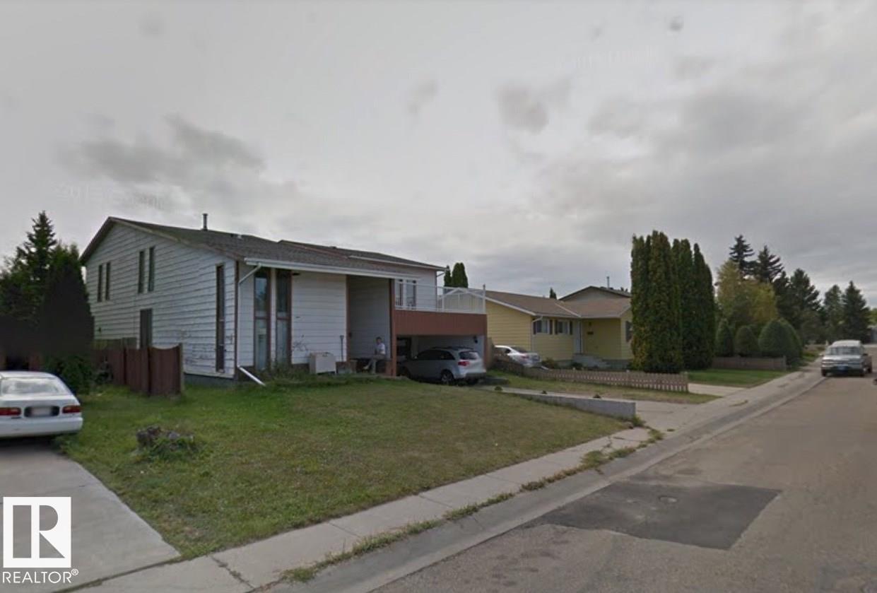 11507 141 AV NW
