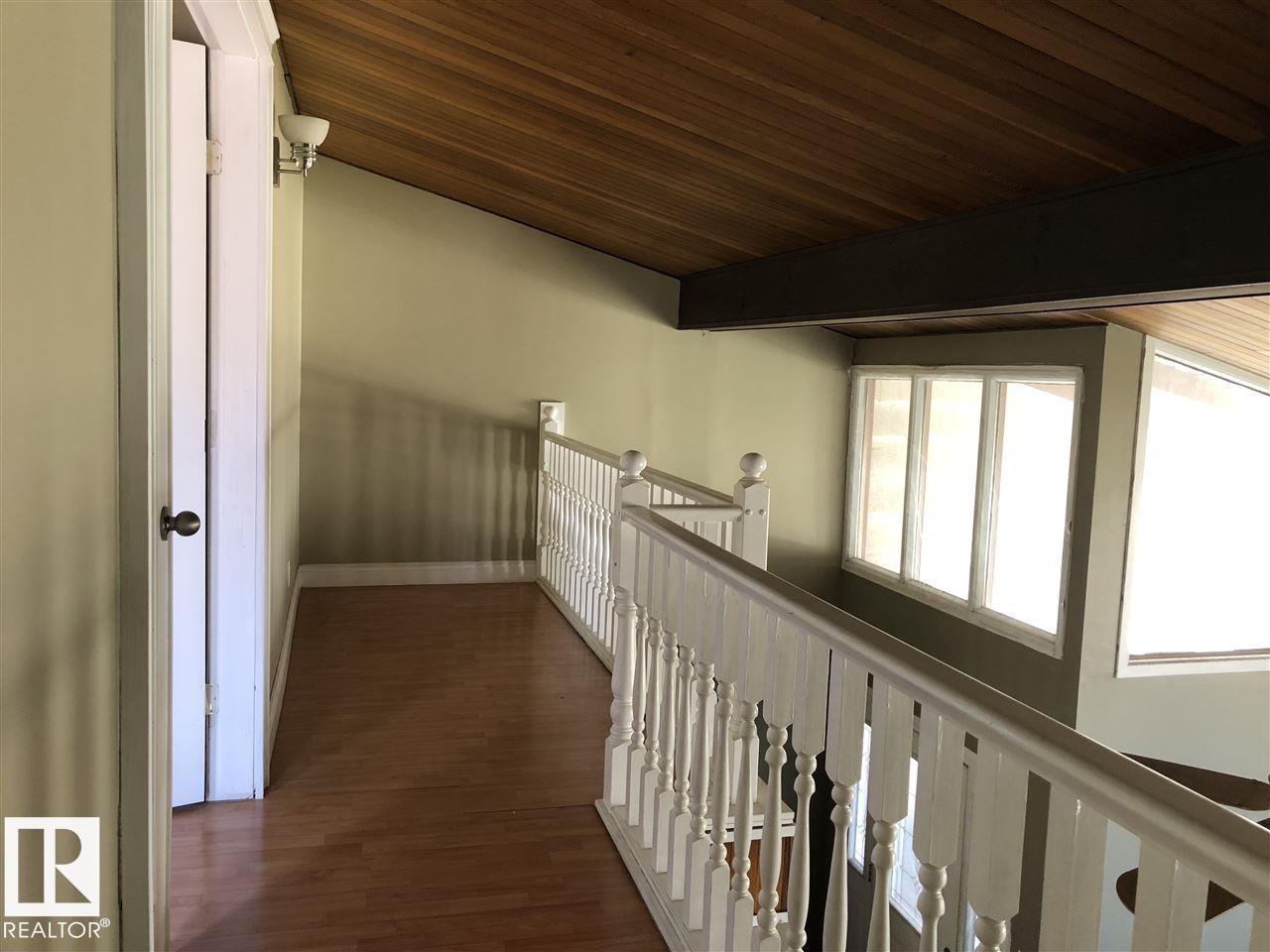 11507 141 AV NW