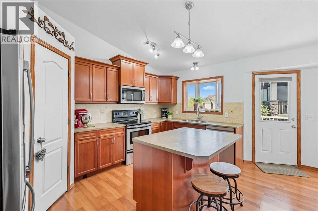 79 Hillcrest Boulevard