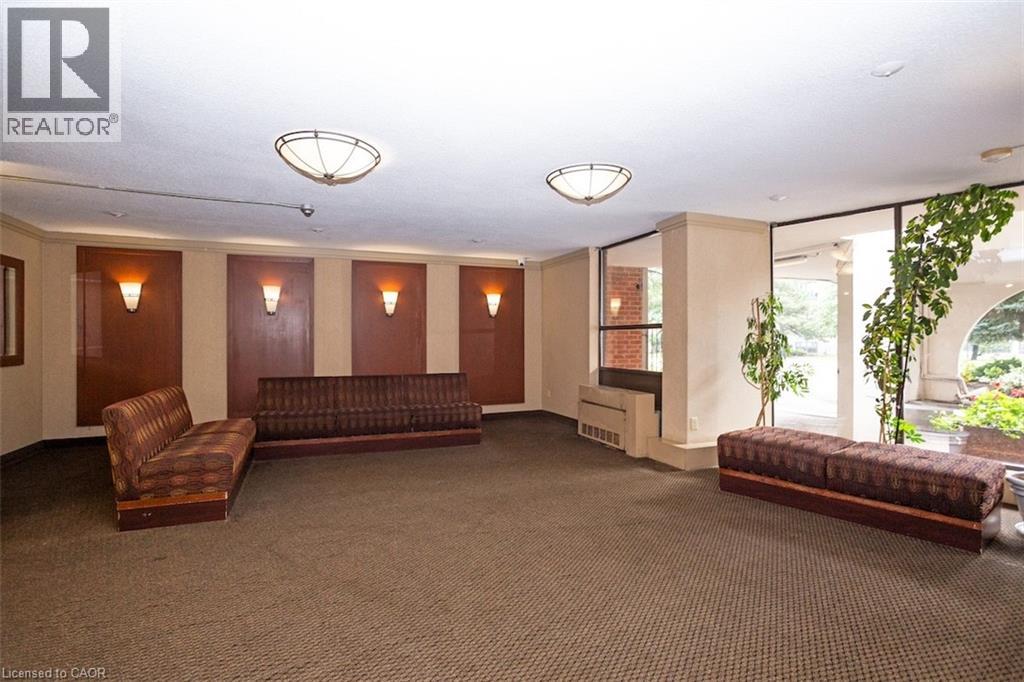 50 MISSISSAUGA VALLEY Boulevard Unit# 1516