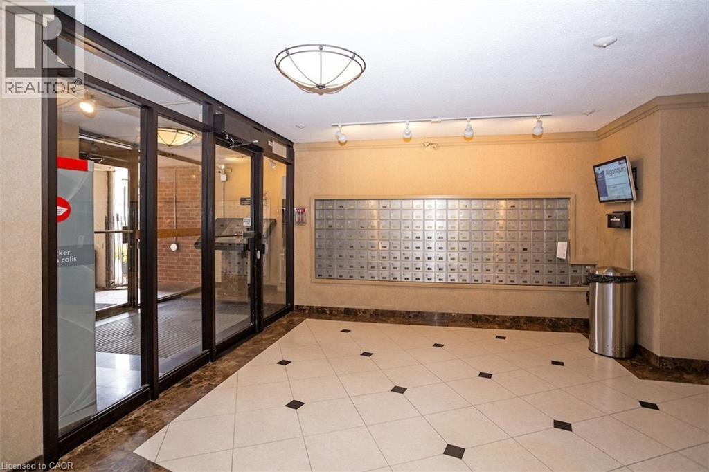 50 MISSISSAUGA VALLEY Boulevard Unit# 1516