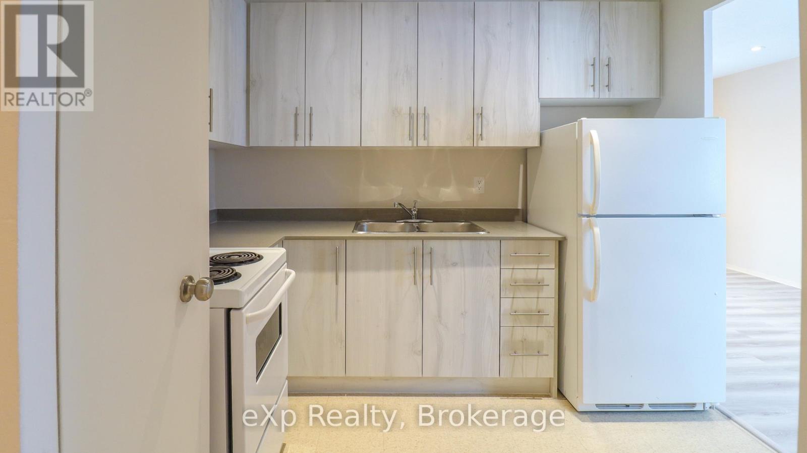 207 - 84 SECOND STREET