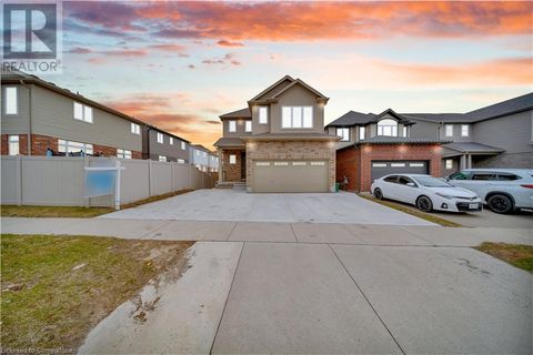 11 WILLOWRUN Drive Kitchener ON N2A0H5