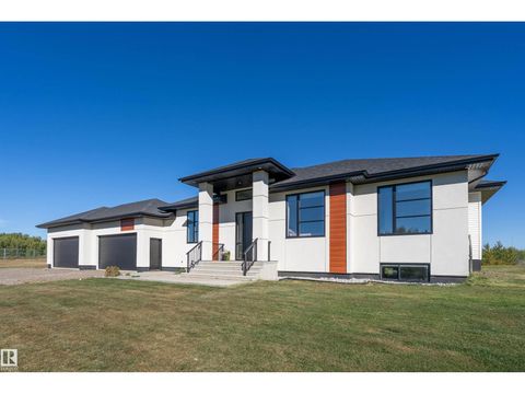 181 20212 Township Road 510 Rural Strathcona County AB T8G1E4