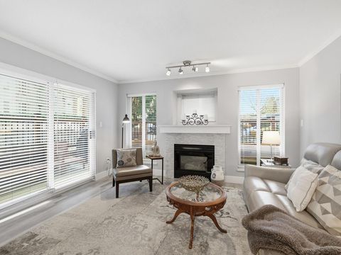 109 2526 LAKEVIEW CRESCENT Abbotsford BC V2S3A9