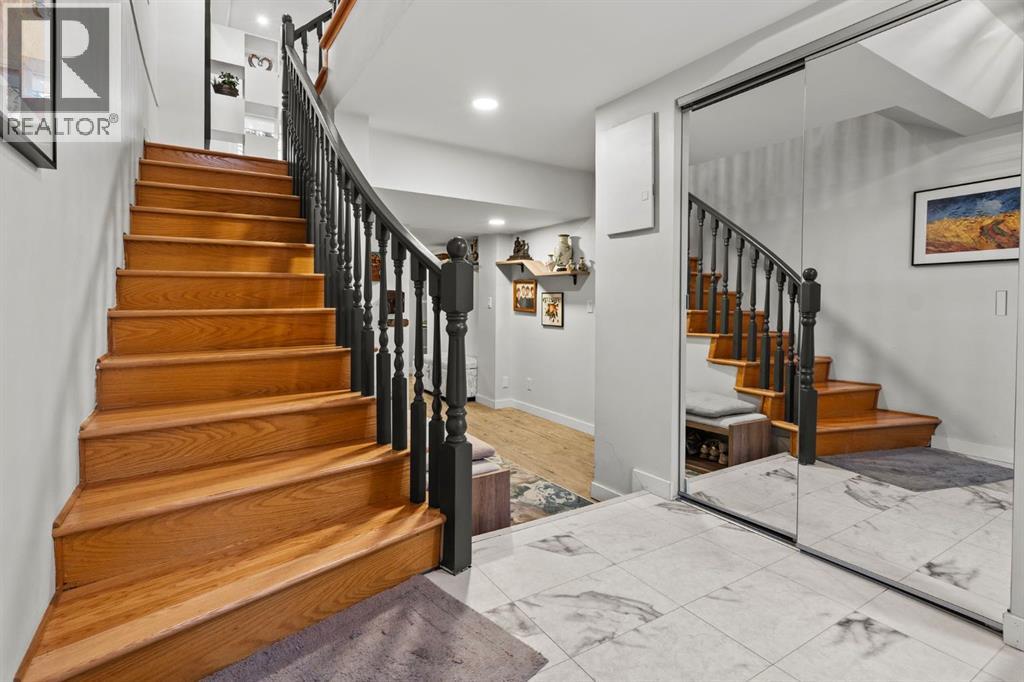 239, 4037 42 Street NW