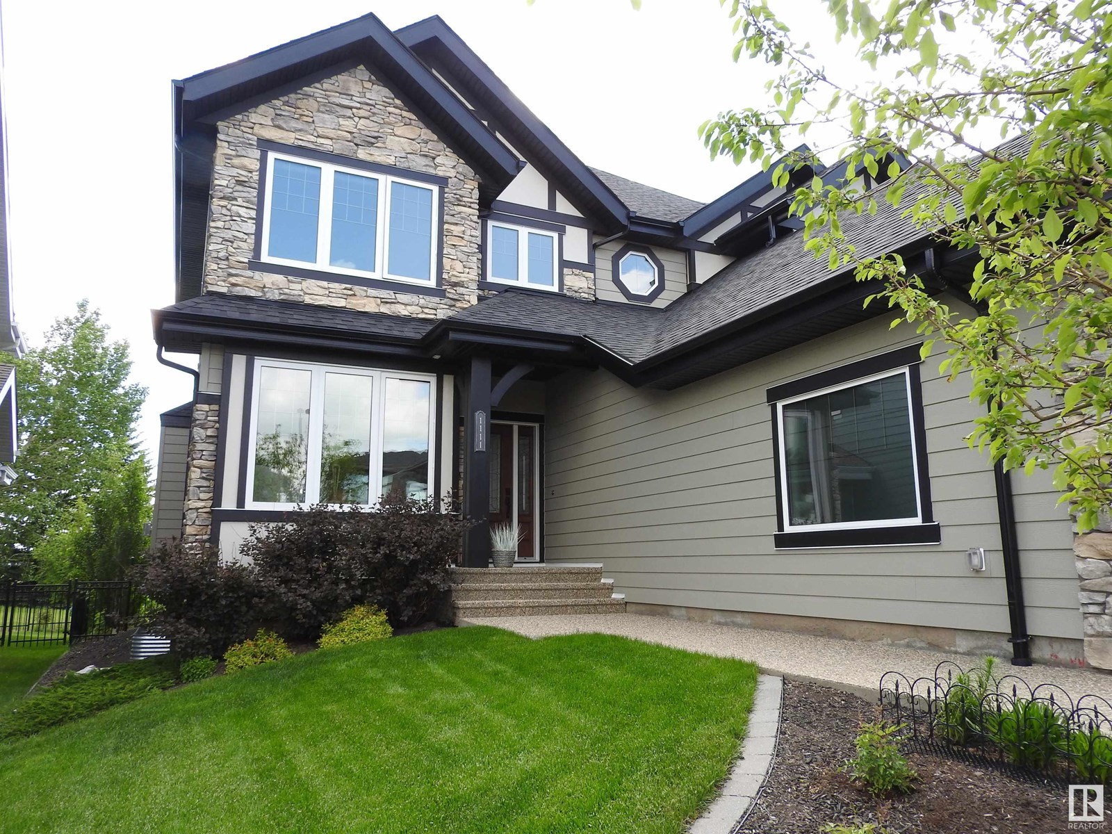 1111 HAINSTOCK GREEN SW