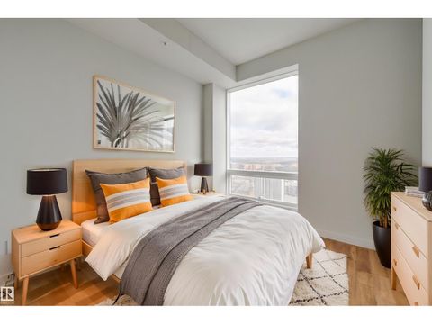 #3704 10360 102 ST NW Edmonton AB T5J0K6