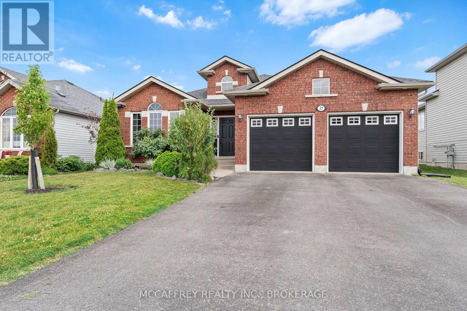 37 KANVERS WAY