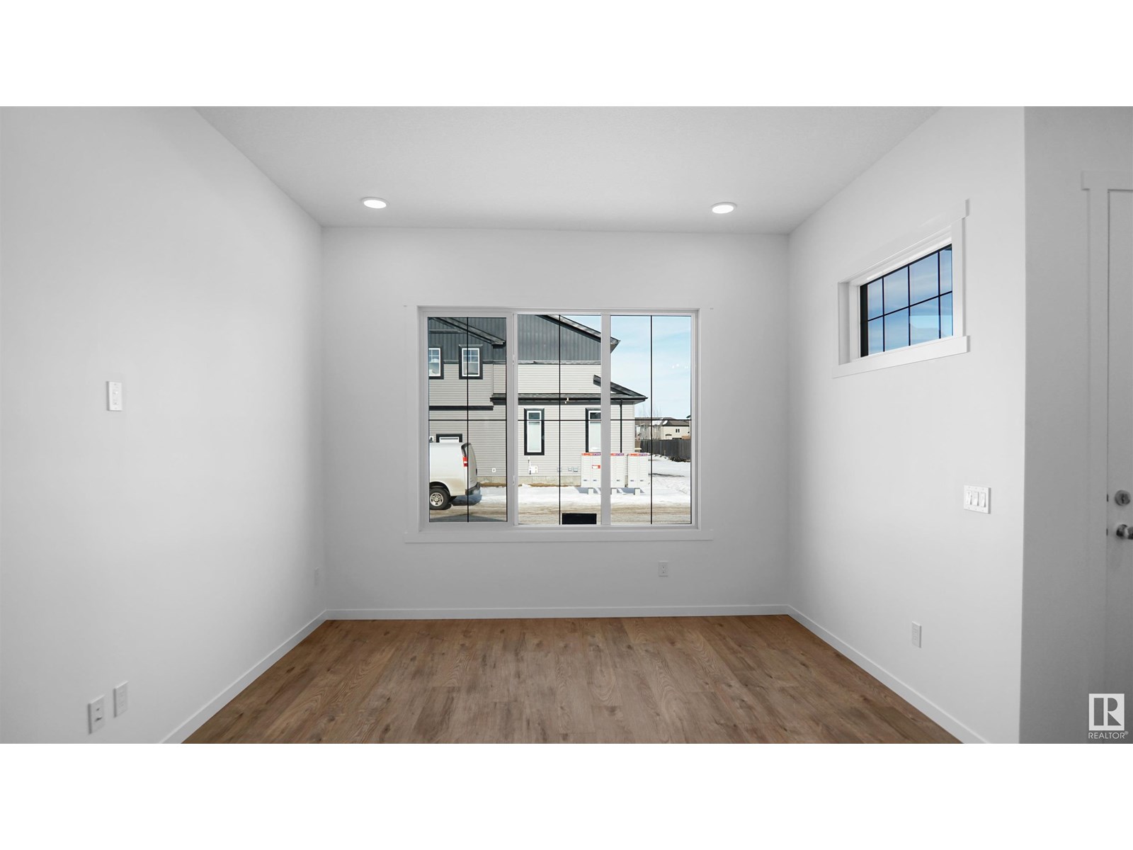 20605 42 AV NW
