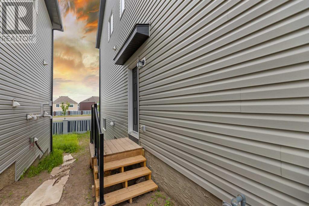 178 Carringford Close NW