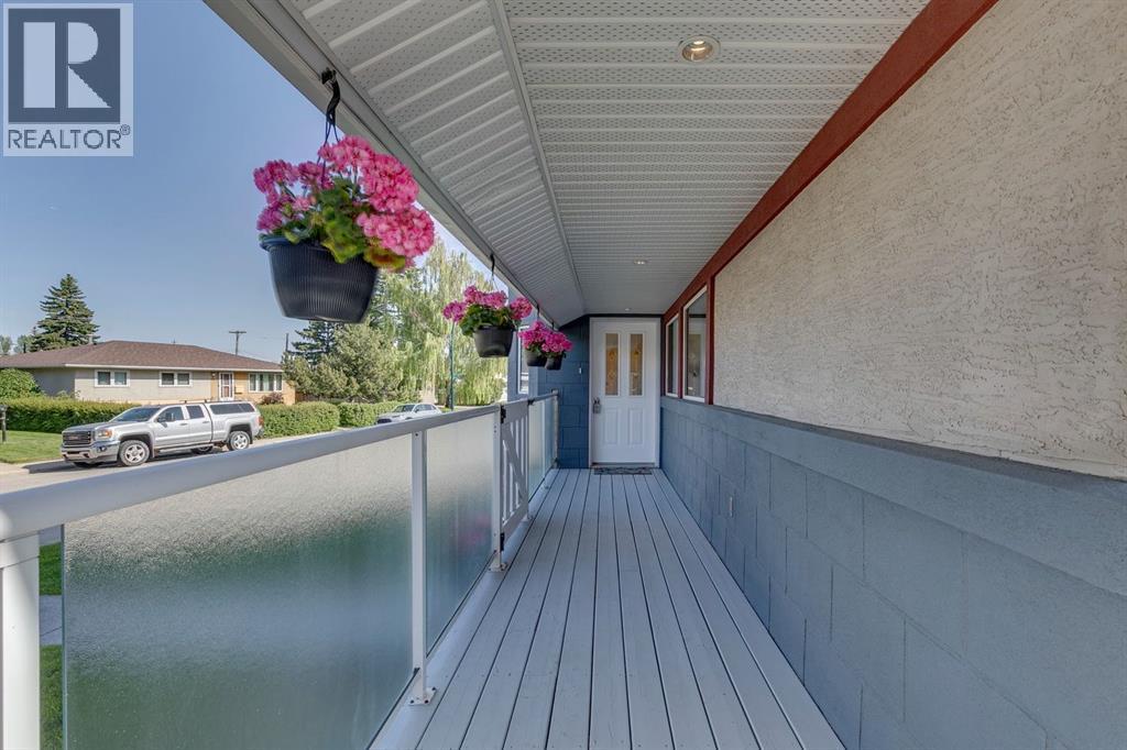 71 Sackville Drive SW