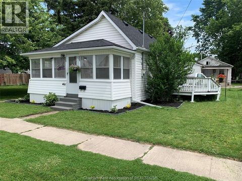 461 SELKIRK STREET Wallaceburg ON N8A3X9