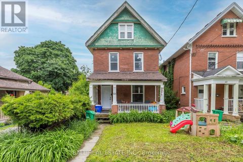 576 BETHUNE STREET Peterborough Central (North) ON K9H3Z8