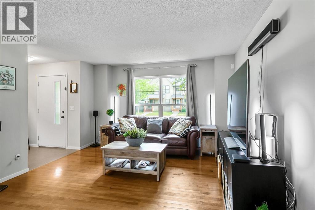 111 Walden Drive SE