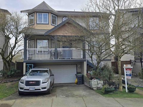 20526 66A AVENUE Langley BC V2Y2X8
