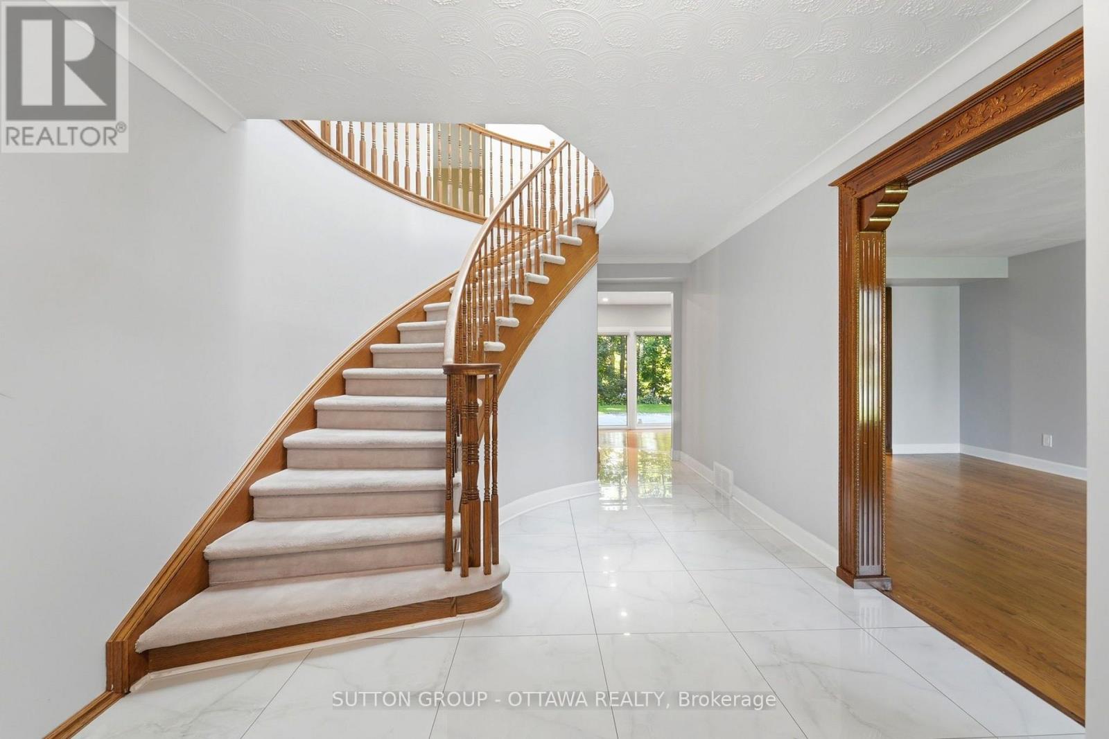 29 CHESSWOOD COURT