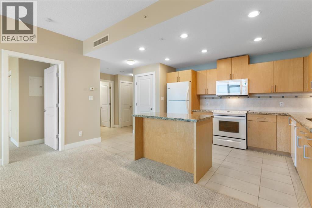 1101, 77 Spruce Place SW