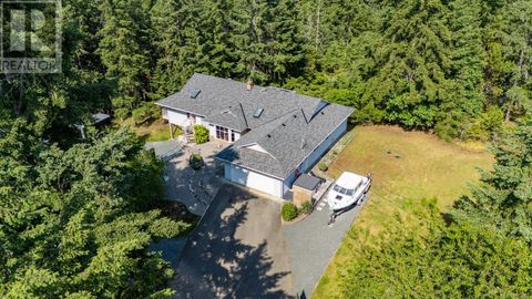 1935 Morello Rd Nanoose Bay BC V9P9B1