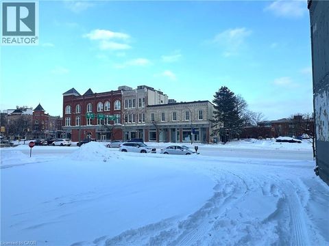 20-28 ERIE Street Stratford ON N5A2M4