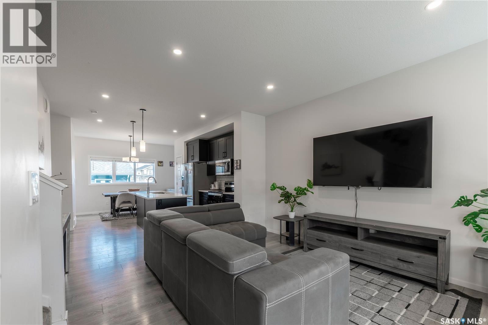 7628 Mapleford BOULEVARD