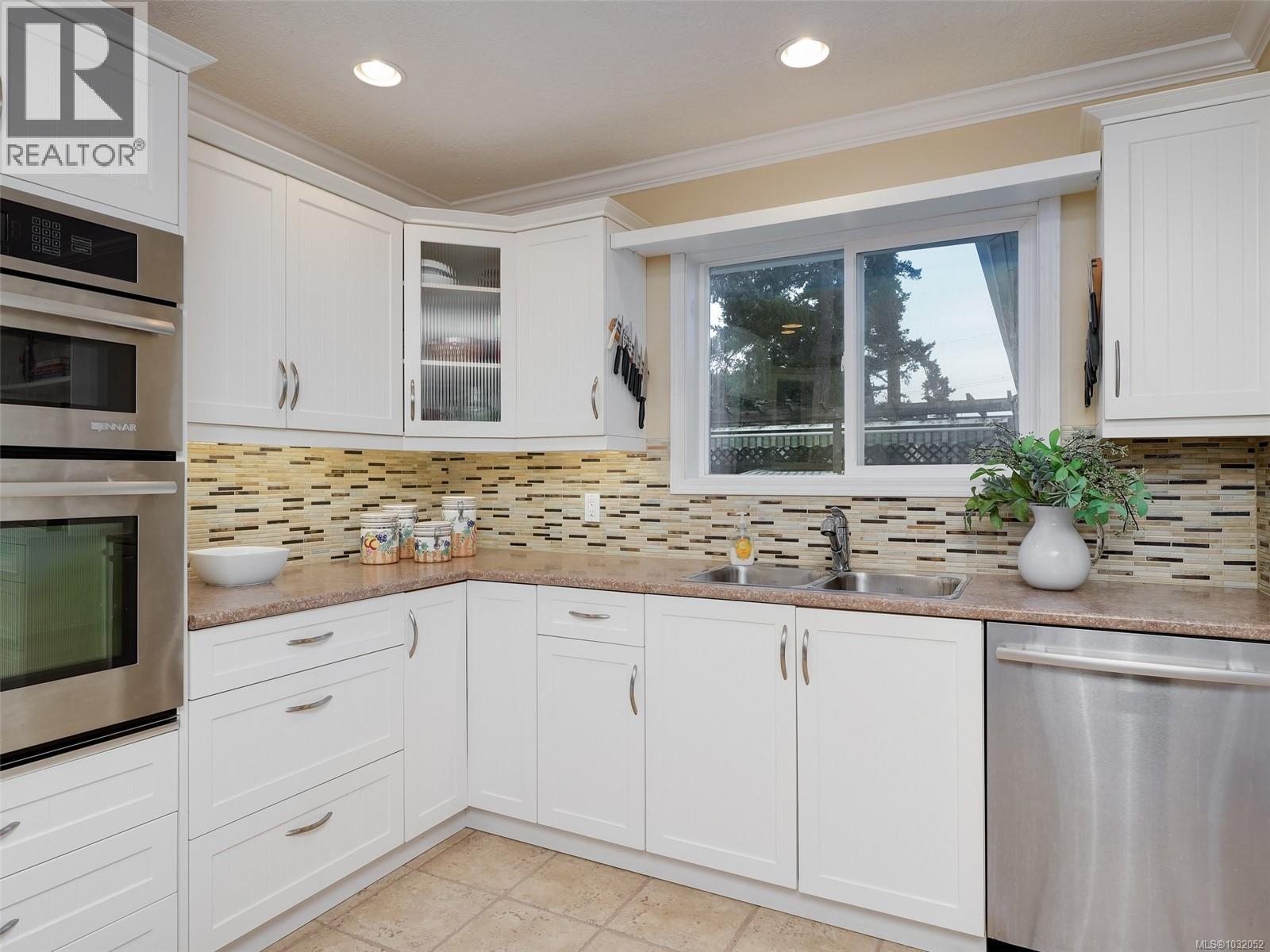 2087 James White Blvd