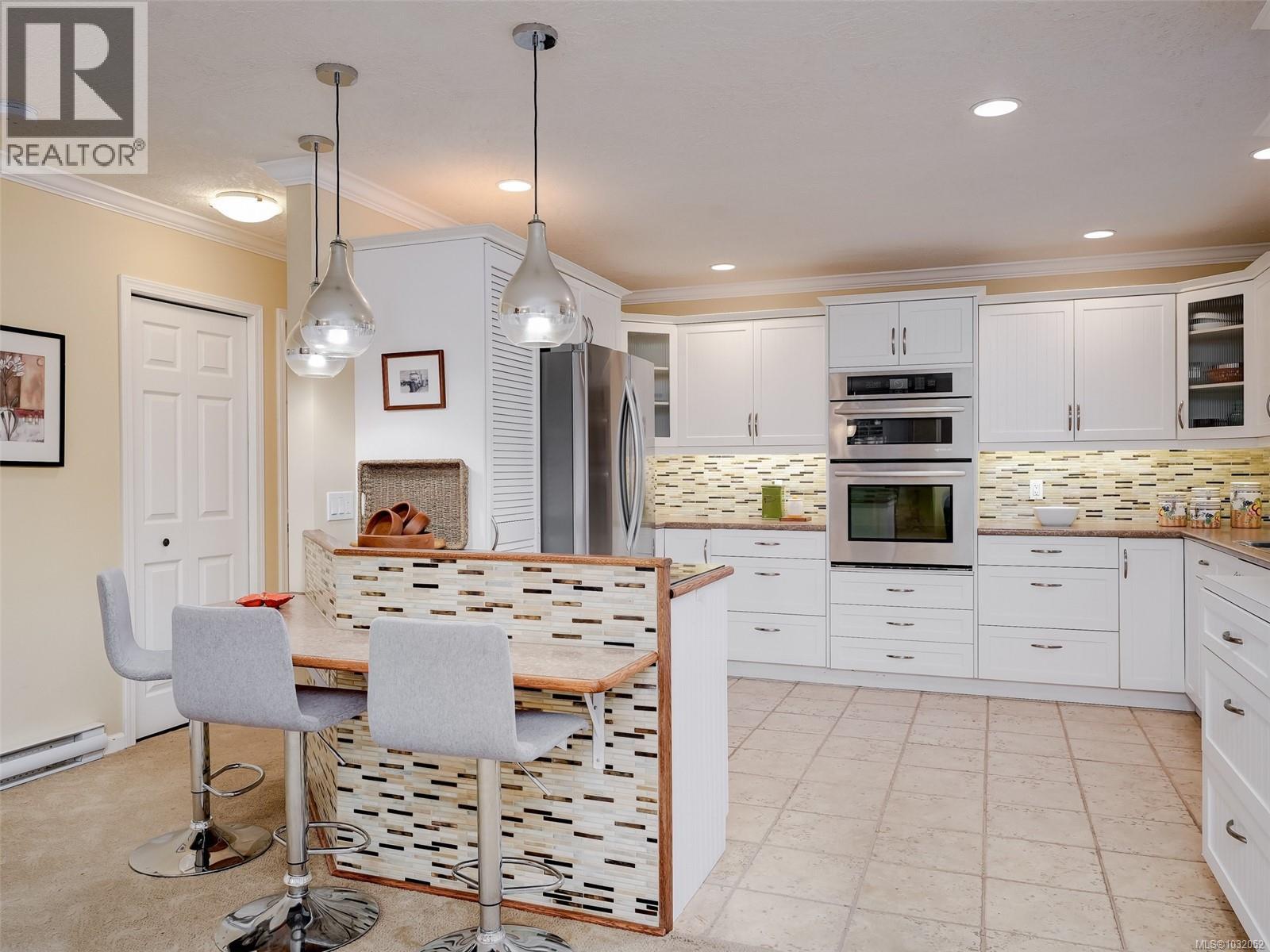 2087 James White Blvd