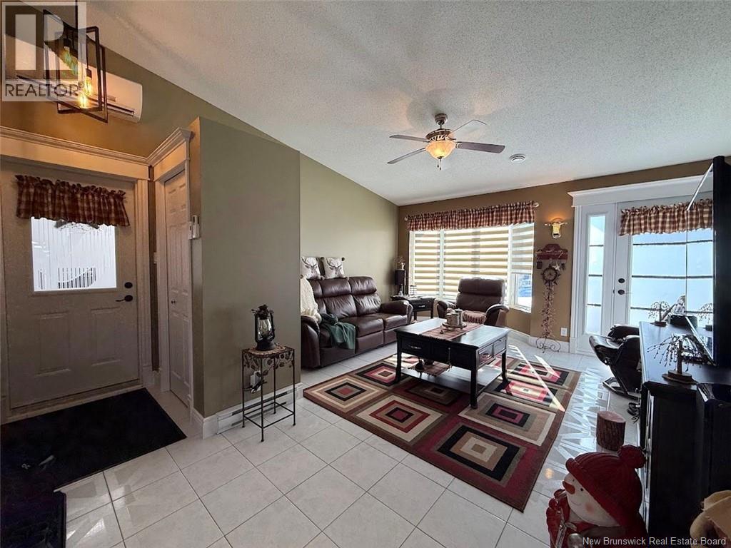 56 Des Gouverneurs Street