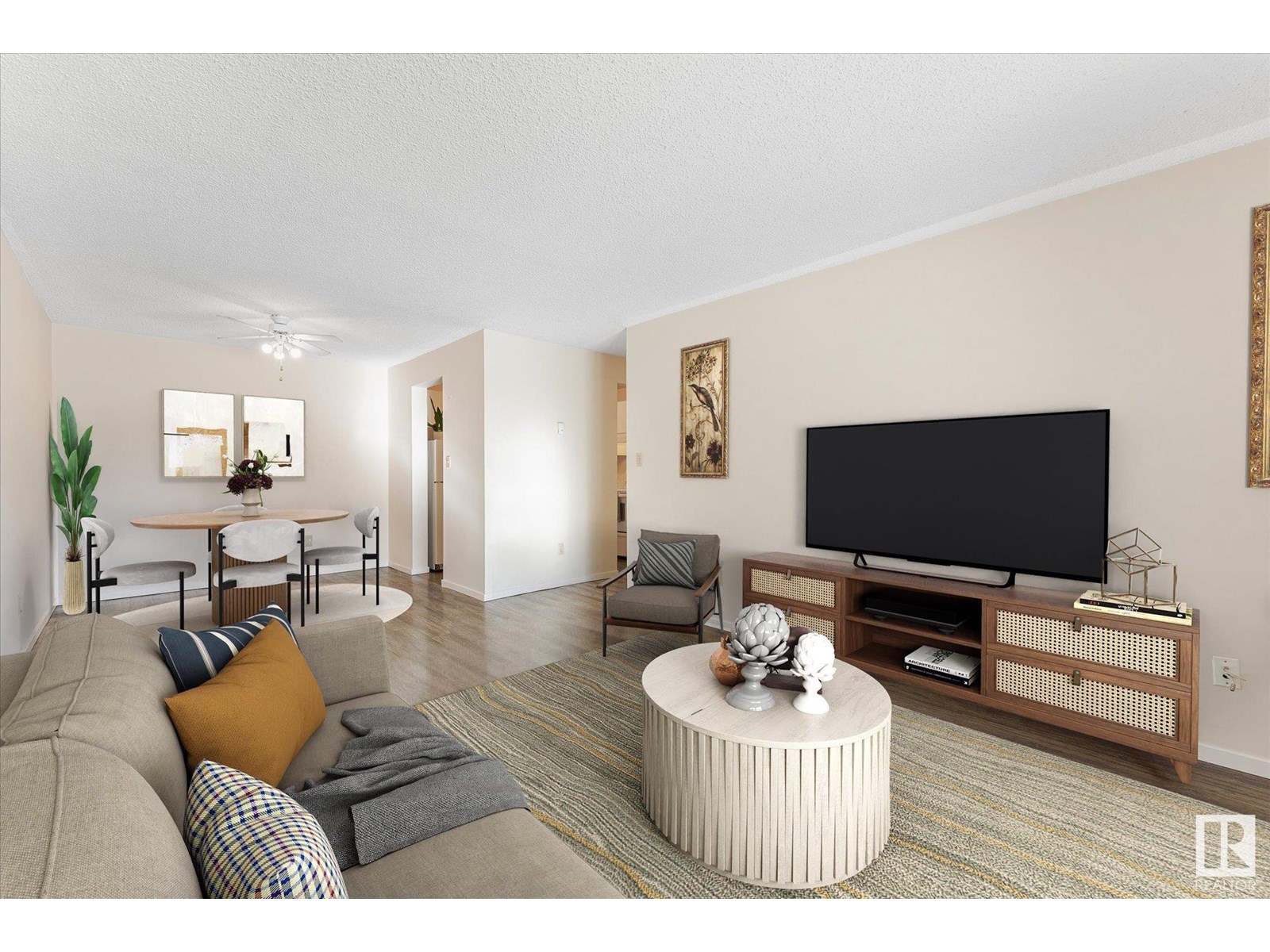 #101 1620 48 ST NW