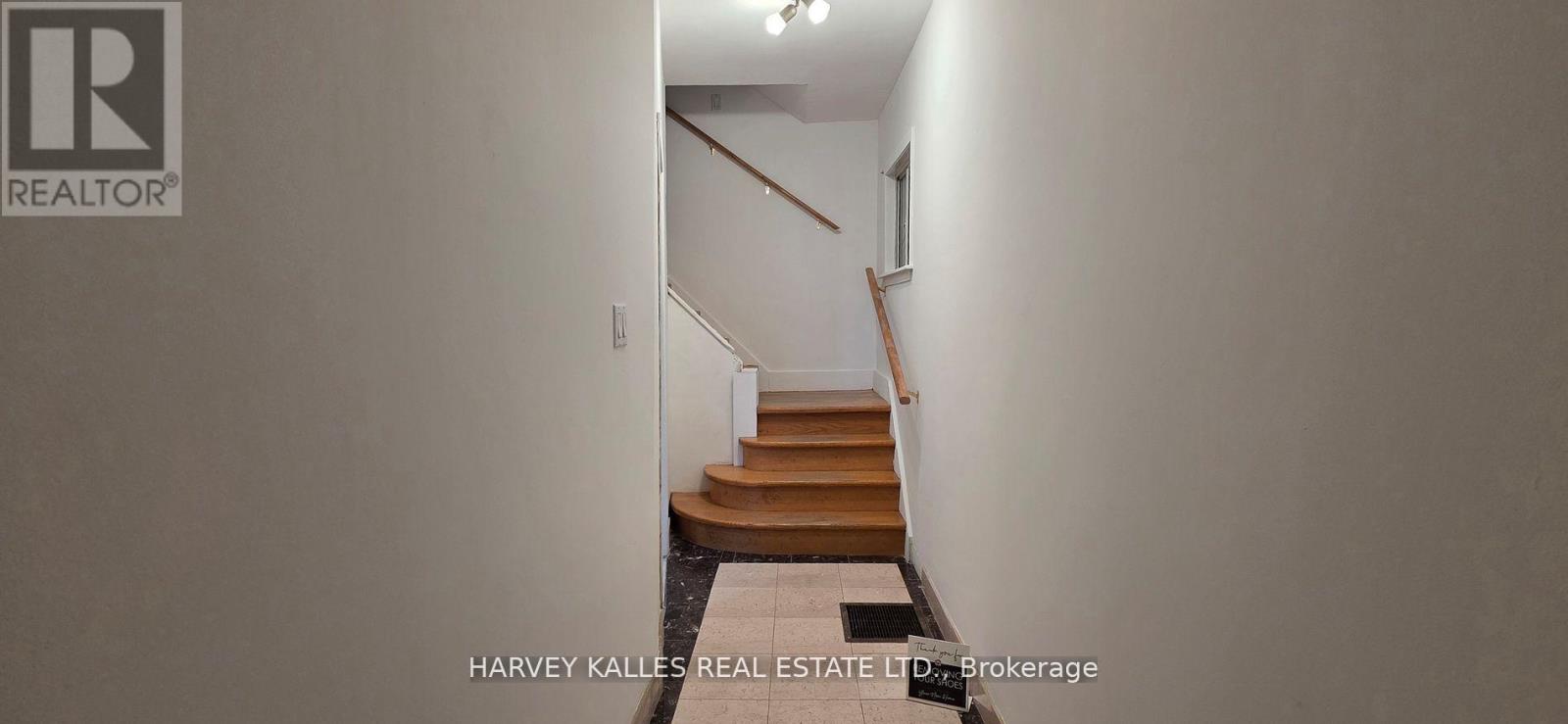 1767 DUFFERIN STREET