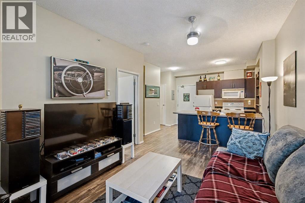 3309, 73 Erin Woods Court SE