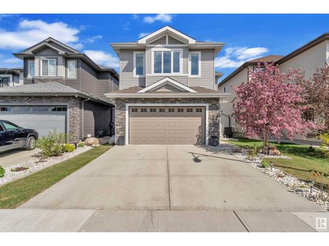 2211 22 ST NW Edmonton AB T6T0Z1