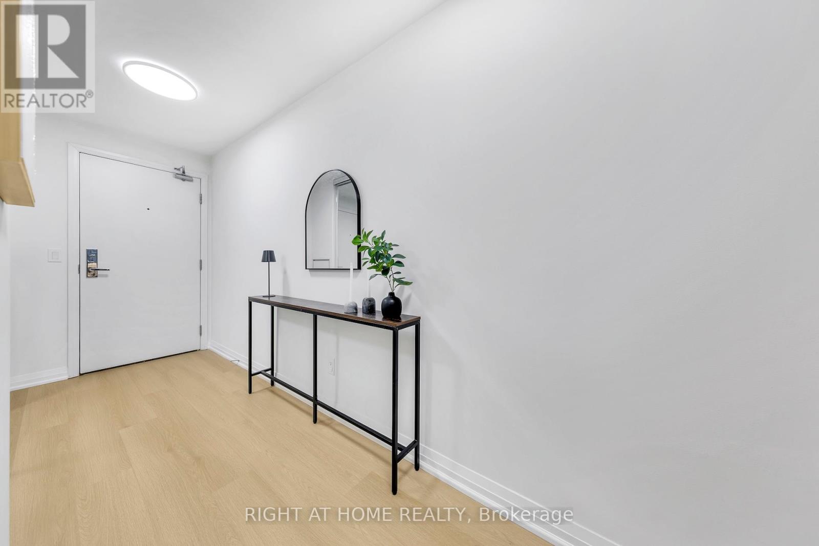 414 - 59 ANNIE CRAIG DRIVE