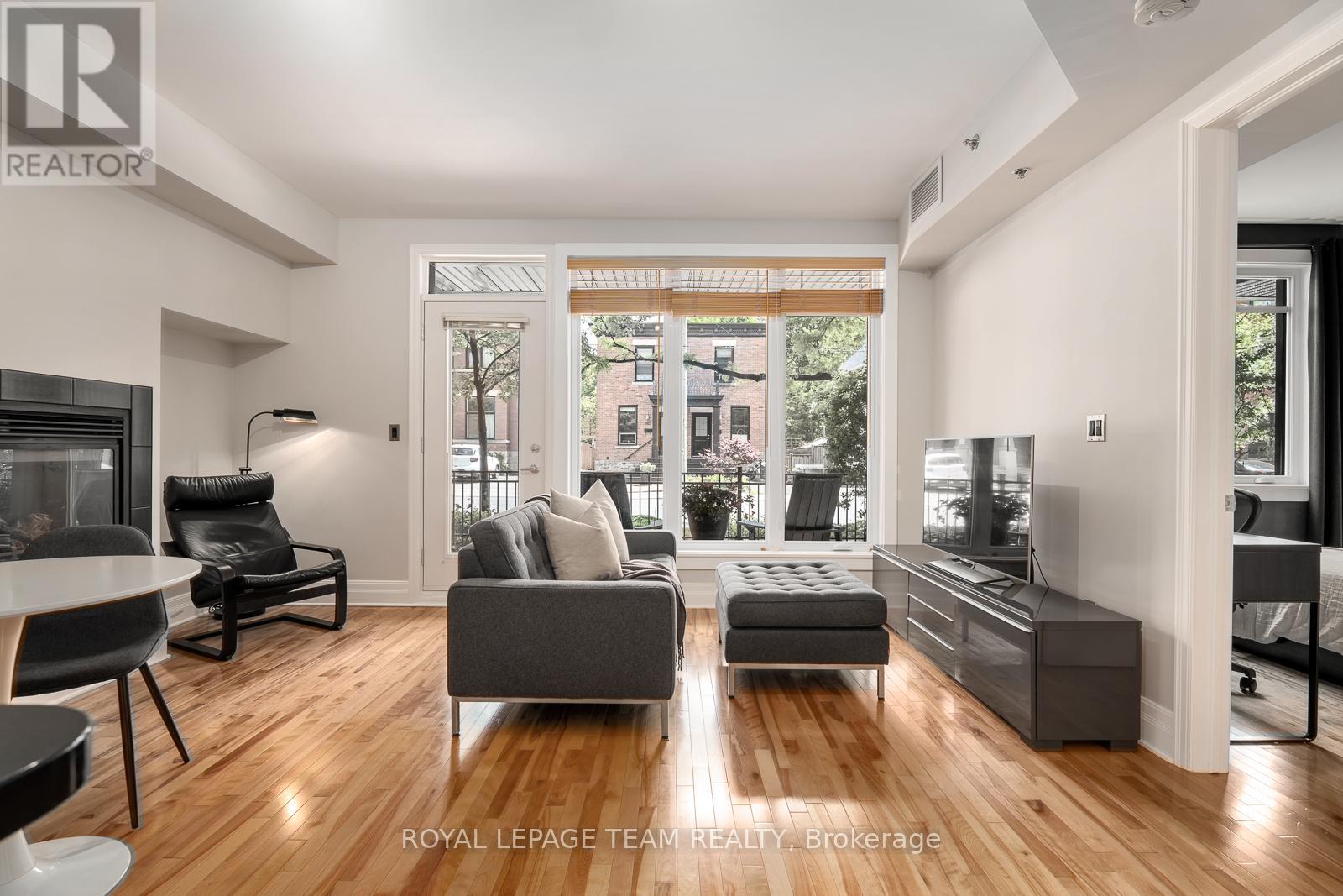 101 - 457 MCLEOD STREET