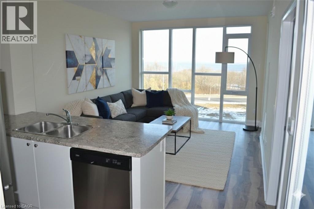 16 CONCORD Place Unit# 516