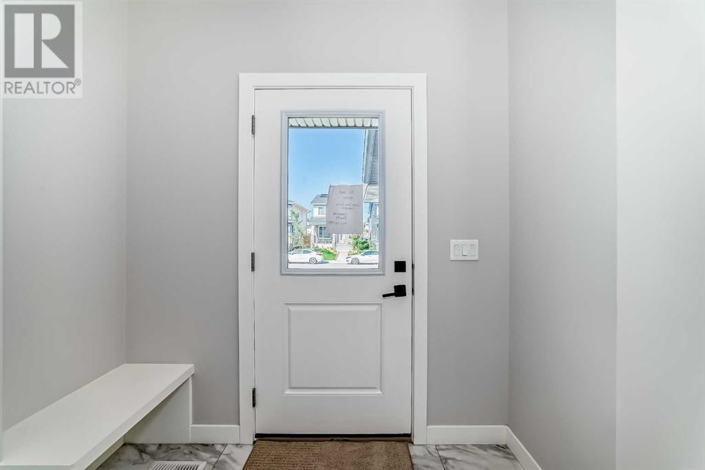 194 dawson harbour Hill