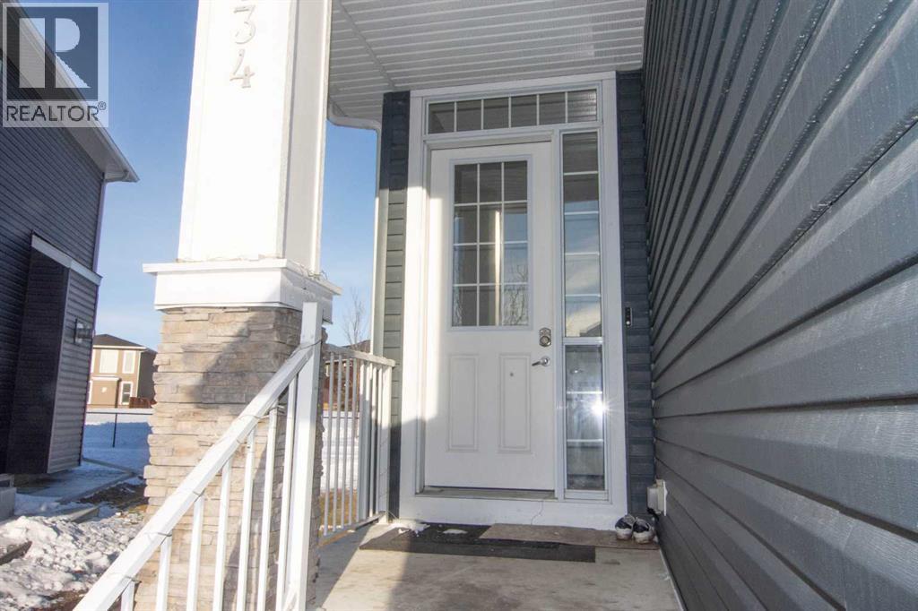 134 Redstone Park NE