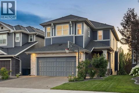 117 West Grove Point SW Calgary AB T3H1V3