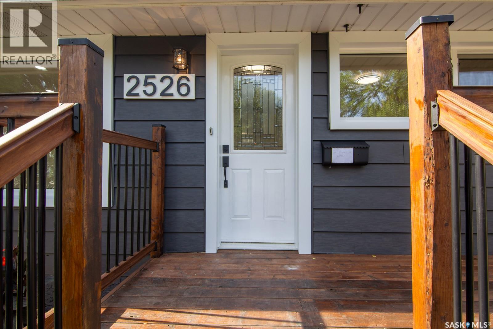 2526 Broadway AVENUE