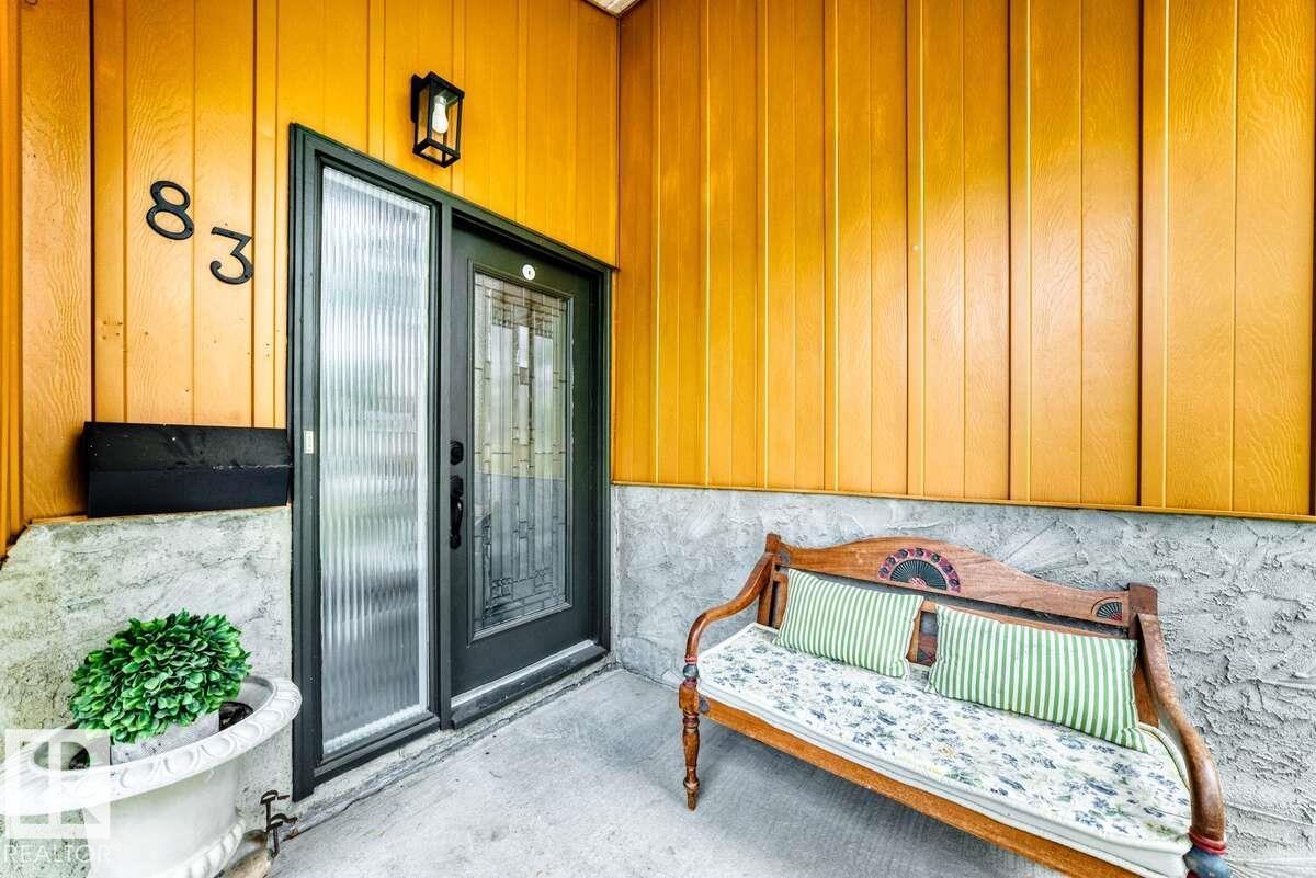83 Lorraine CR