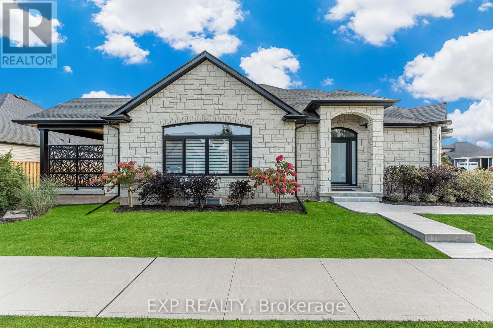 4242 VILLAGE CREEK DRIVE