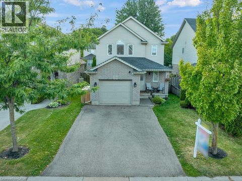 538 ALBERTA Avenue Woodstock ON N4V1H2