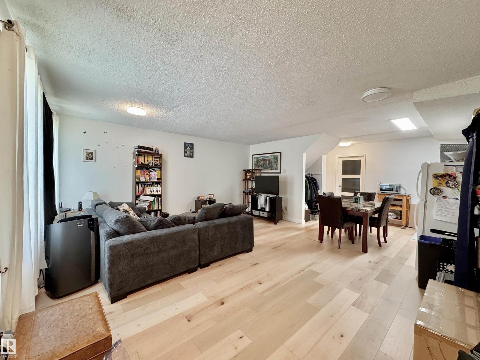 #29 13580 38 ST NW