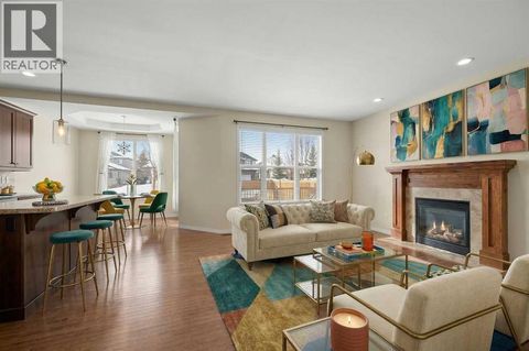 29 Royal Birkdale Drive NW Calgary AB T3G5C7