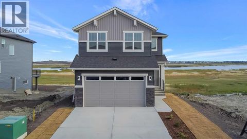 100 Corner Glen Manor NE Calgary AB T3N1B9