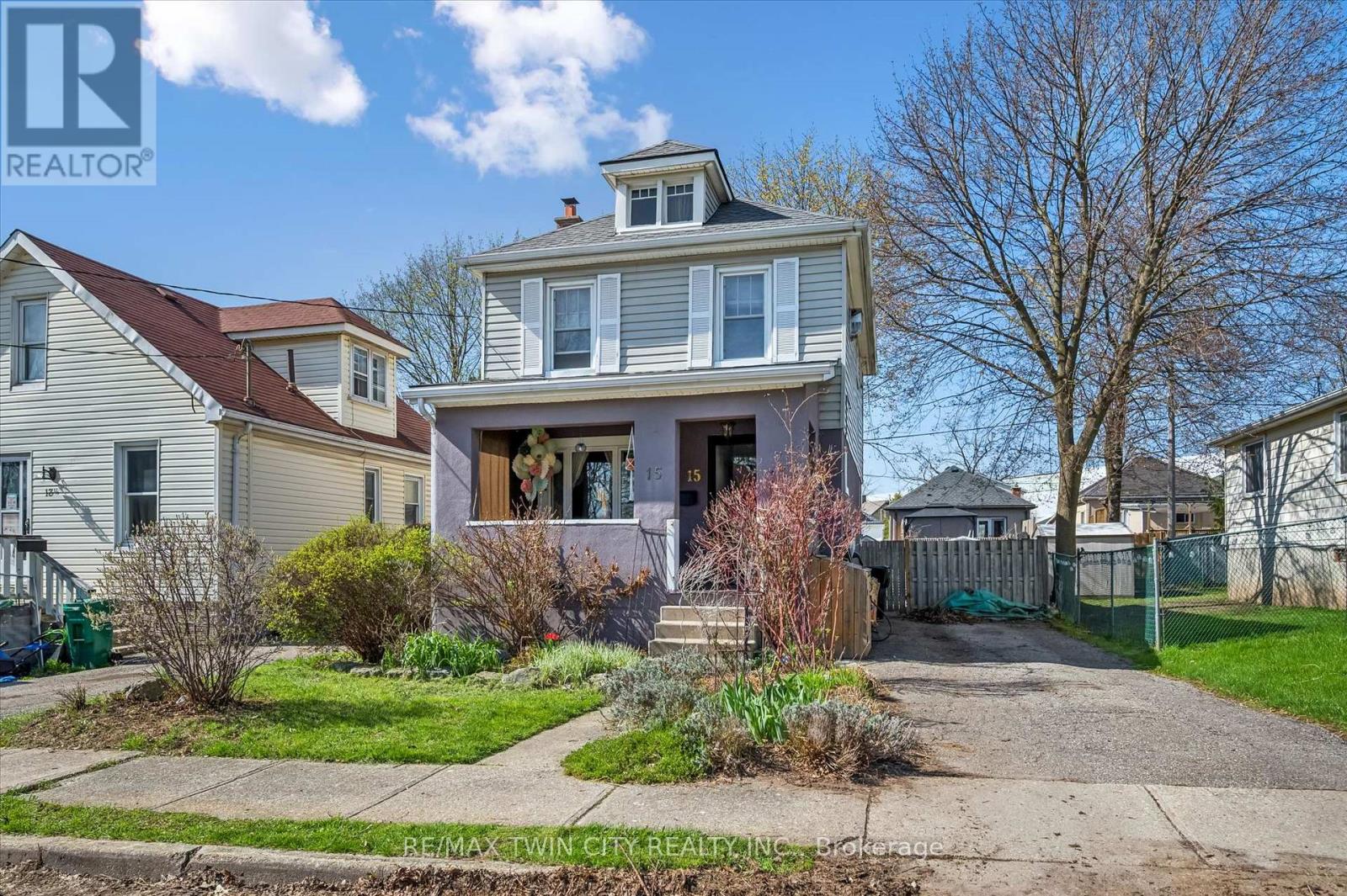 15 WATERSIDE AVENUE