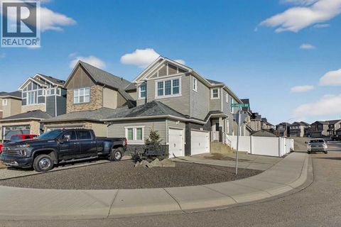 229 Nolanhurst Way NW Calgary AB T3R1S7